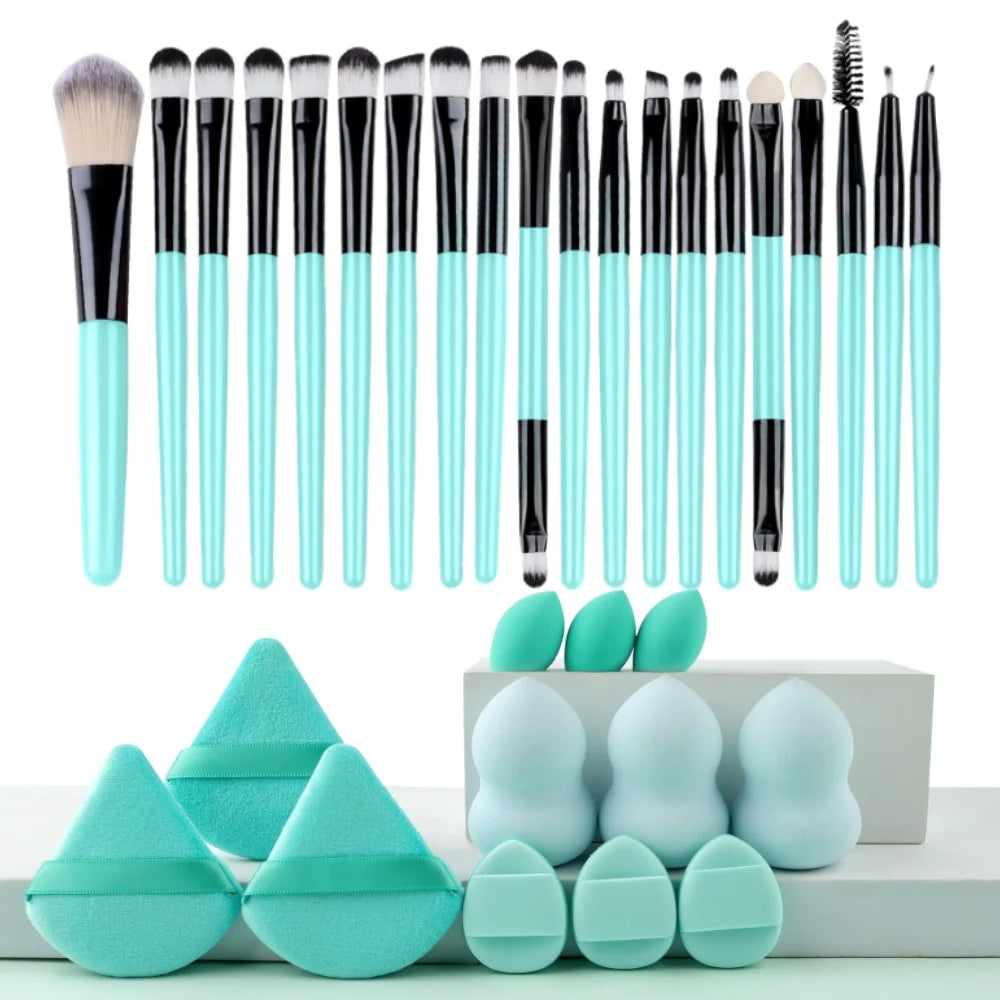 Makeup Brushes Set Premium Synthetic Kabuki Foundation Concealers Powder Blush Blending Face Eye Shadows Brush Set