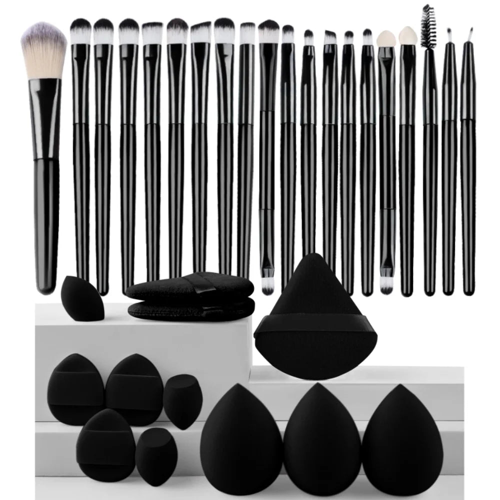 Makeup Brushes Set Premium Synthetic Kabuki Foundation Concealers Powder Blush Blending Face Eye Shadows Brush Set