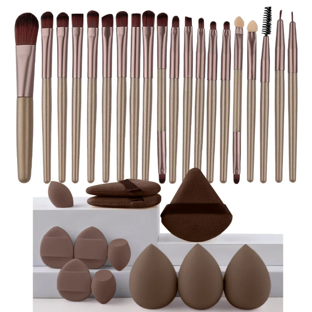 Makeup Brushes Set Premium Synthetic Kabuki Foundation Concealers Powder Blush Blending Face Eye Shadows Brush Set