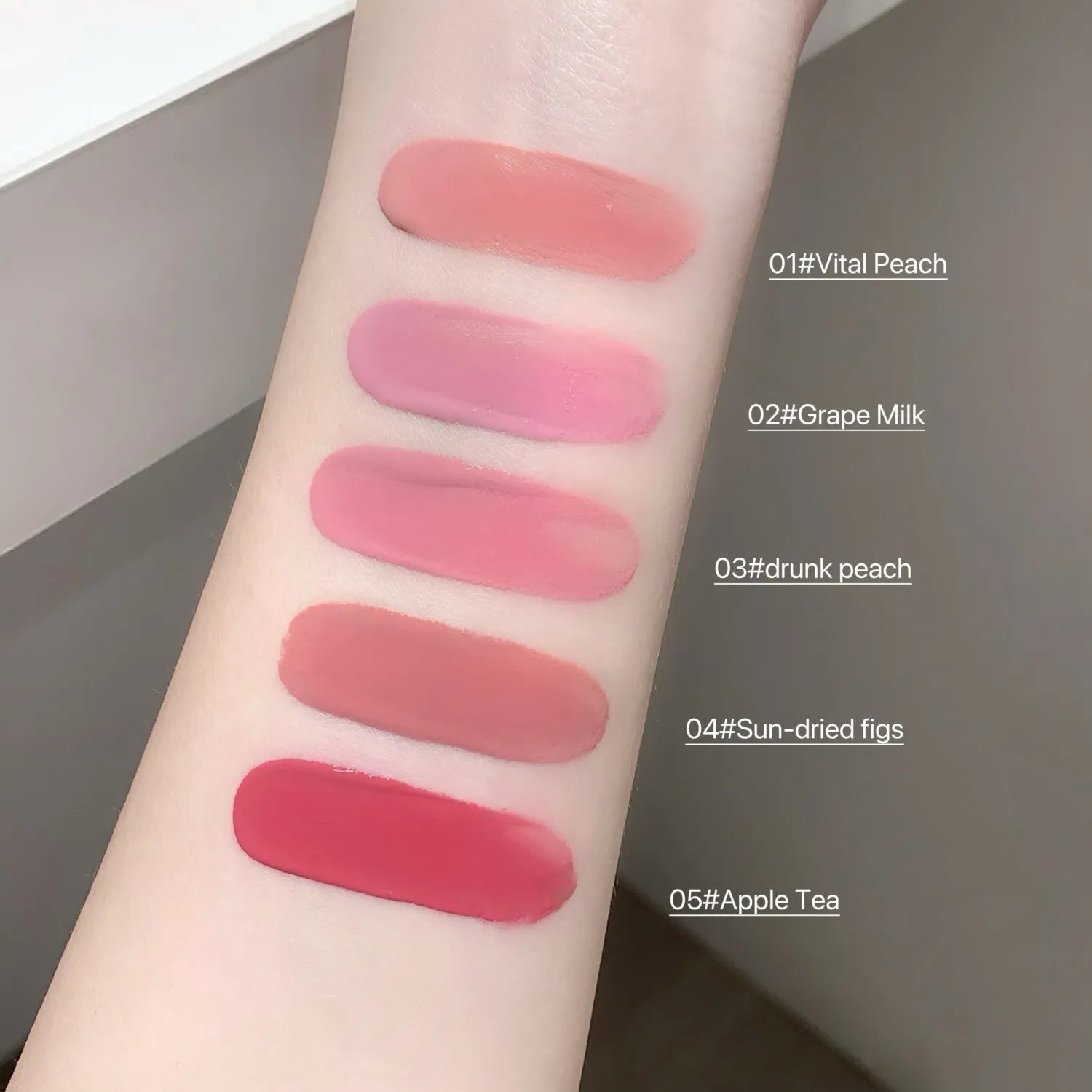 SHAQINUO Light Blush Liquid Moisturizing Mirror Vitality Moisturizing Whitening Brightening Natural Rouge