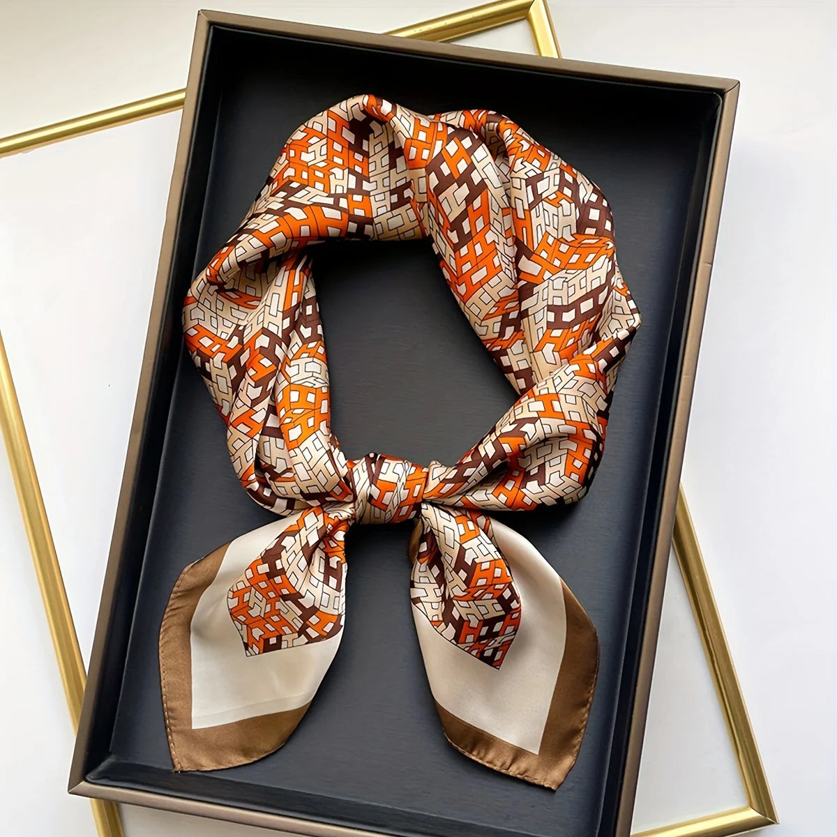 Écharpe/Foulard de style nordique élégant pour toutes les saisons, grand châle carré en fausse soie, étole décorative simple et chic pour adolescentes.