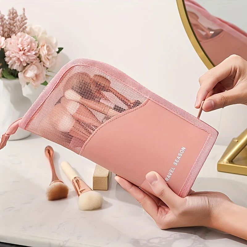 A Spacious Vertical Eyebrow Pencil Case, a Portable Organizer Bag for Makeup, Perfect for Women - Easy to Use And Carry.
