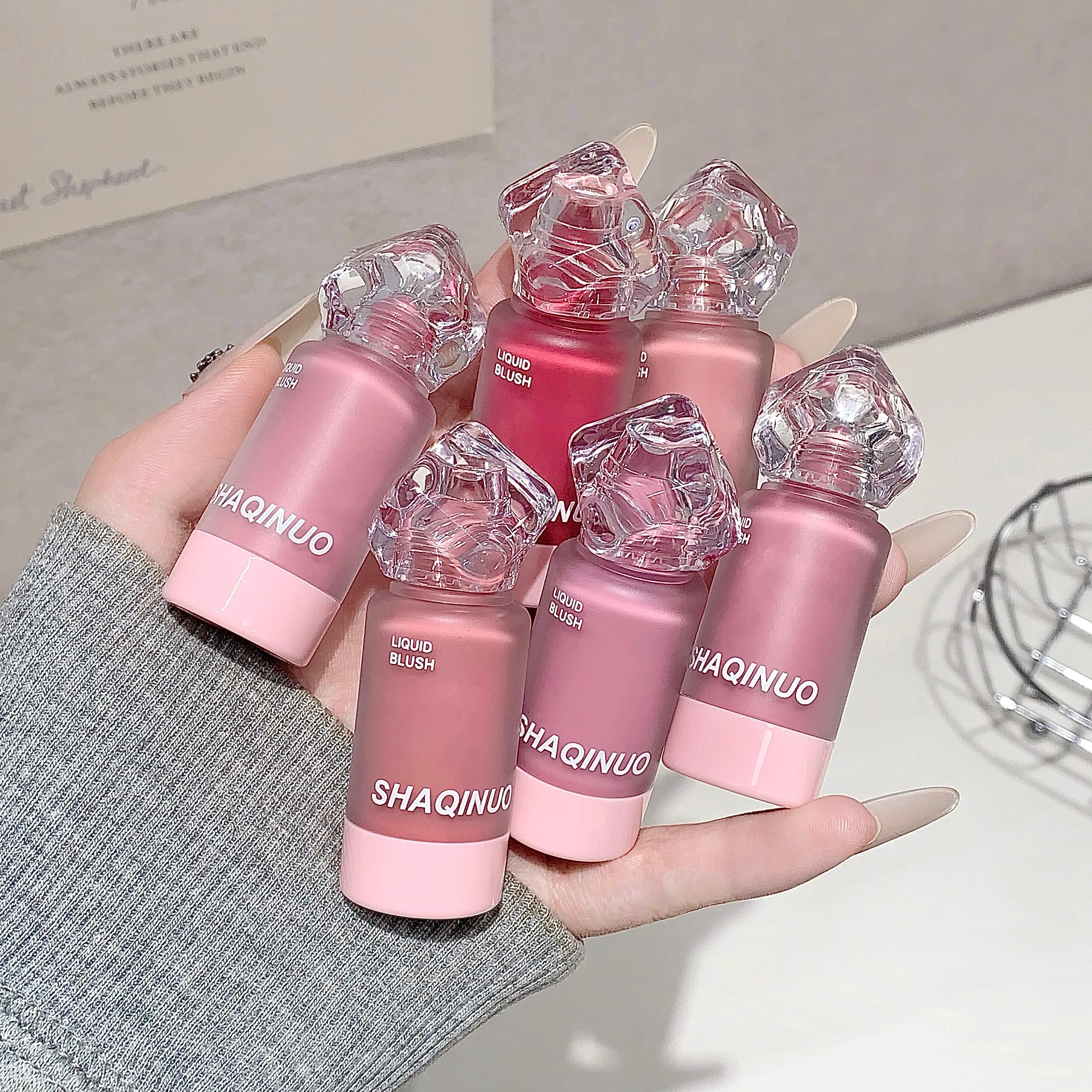 SHAQINUO Light Blush Liquid Moisturizing Mirror Vitality Moisturizing Whitening Brightening Natural Rouge