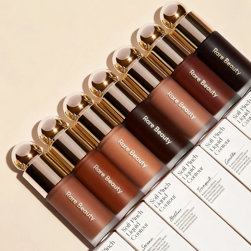 Contour liquide 'Soft Pinch' (Pincement Doux), look naturellement lifté qui dure, anti-cernes bronze, imperméable, contrôle du sébum, blush hydratant, maquillage.