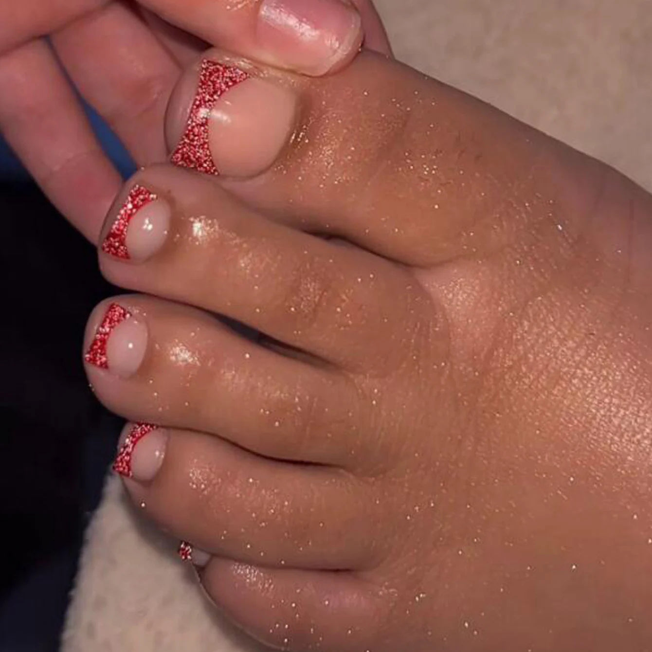 24pcs French Fake Toenails Pink Gradient Full Cover Short Square Toe Nails Foot Nails Tips for Women Girls